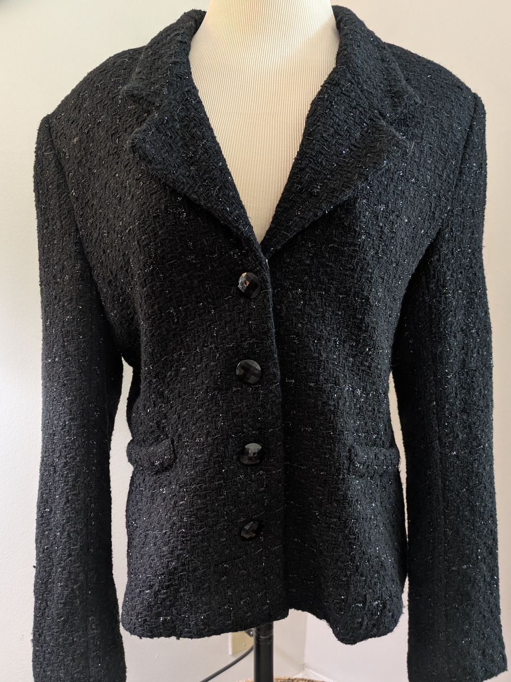 Vintage Classic Black Tweed Women's Blazer - Timeless Tailored Jacket
